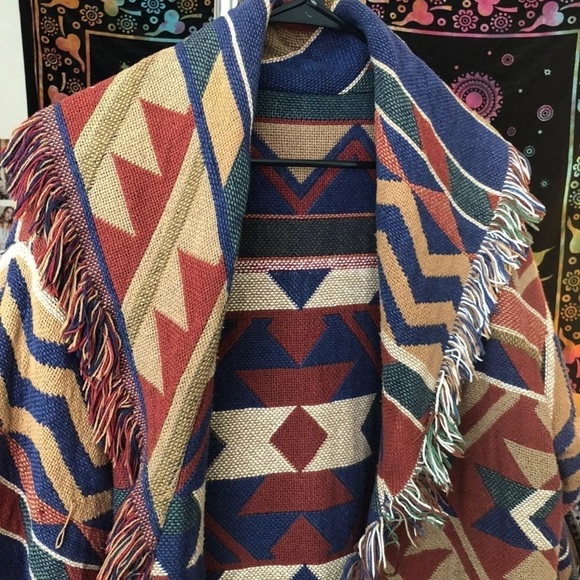 VINTAGE Maxi Aztec Blanket Sweater Coat - Picture 5 of 12